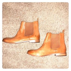 Authentic Frye ankle boots booties tan leather
